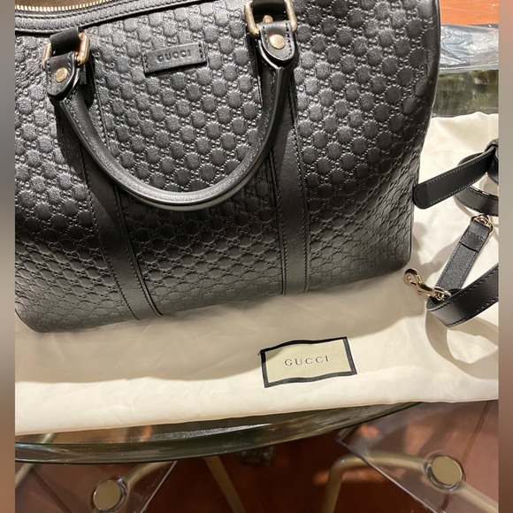 Authentic Gucci Microguccisima GG Black Leather Embossed Boston bag - Picture 6 of 12